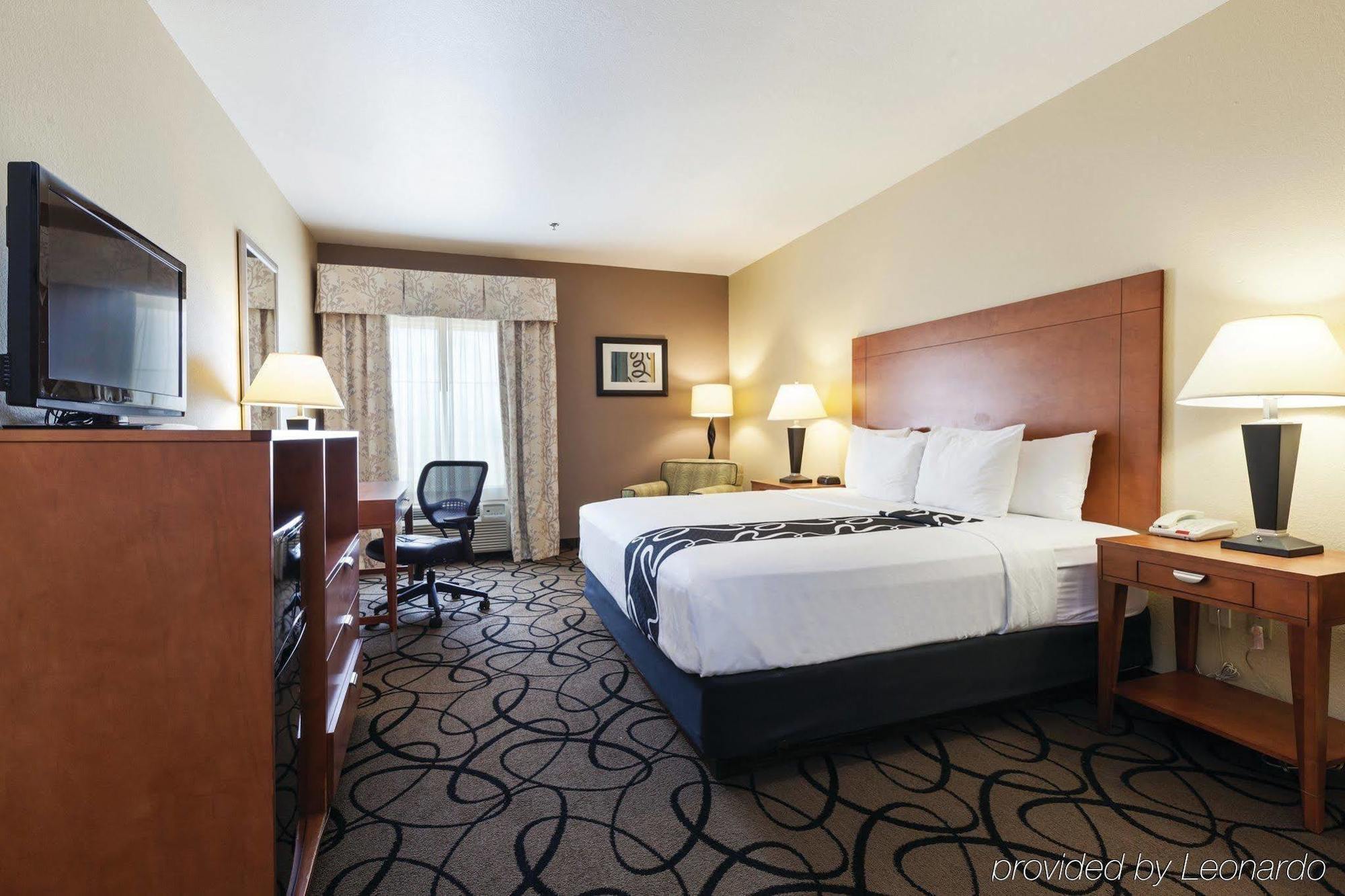 La Quinta By Wyndham Ft. Worth - Forest Hill, Tx Exterior photo